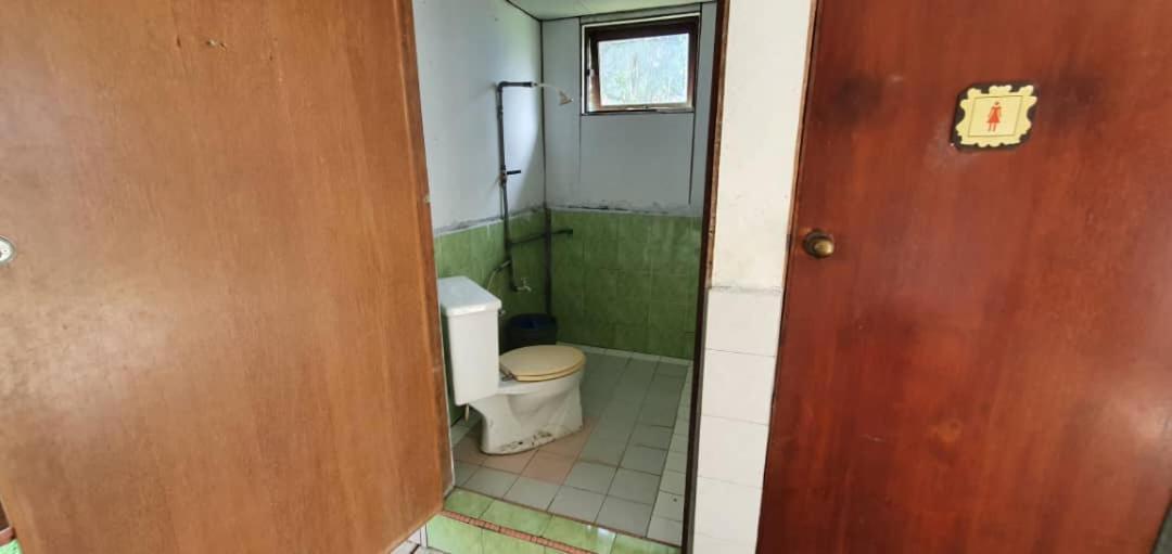 Mulu Homestay Zewnętrze zdjęcie
