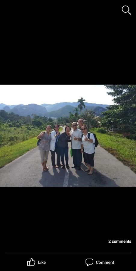 Mulu Homestay Zewnętrze zdjęcie
